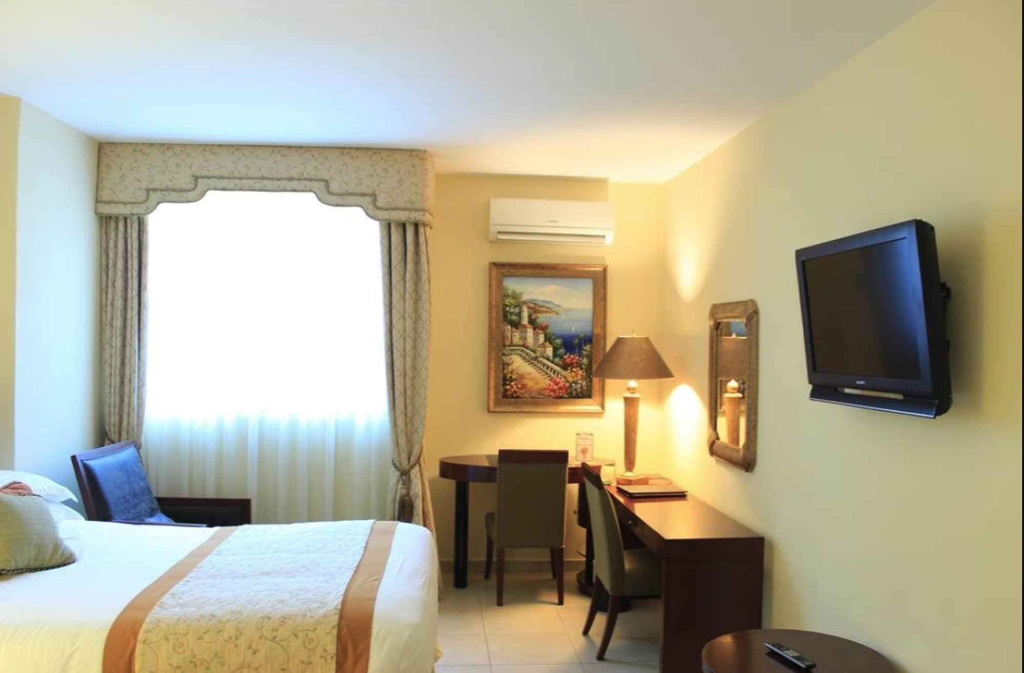 Toscana Inn Hotel Panama City Exterior photo